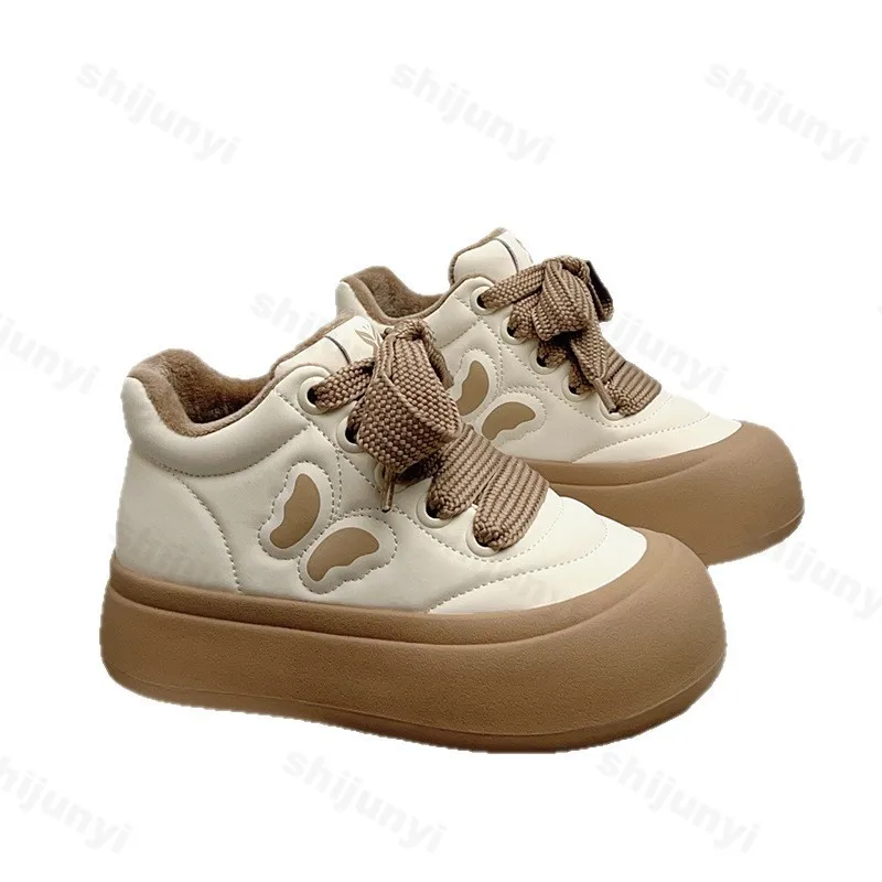 أحذية الأطفال عالية الجودة 2025 شتاء جديد الفتيات أفخم رشاقته أحذية قطنية مريحة خفيفة الوزن أزياء من الدانتل حتى أحذية رياضية