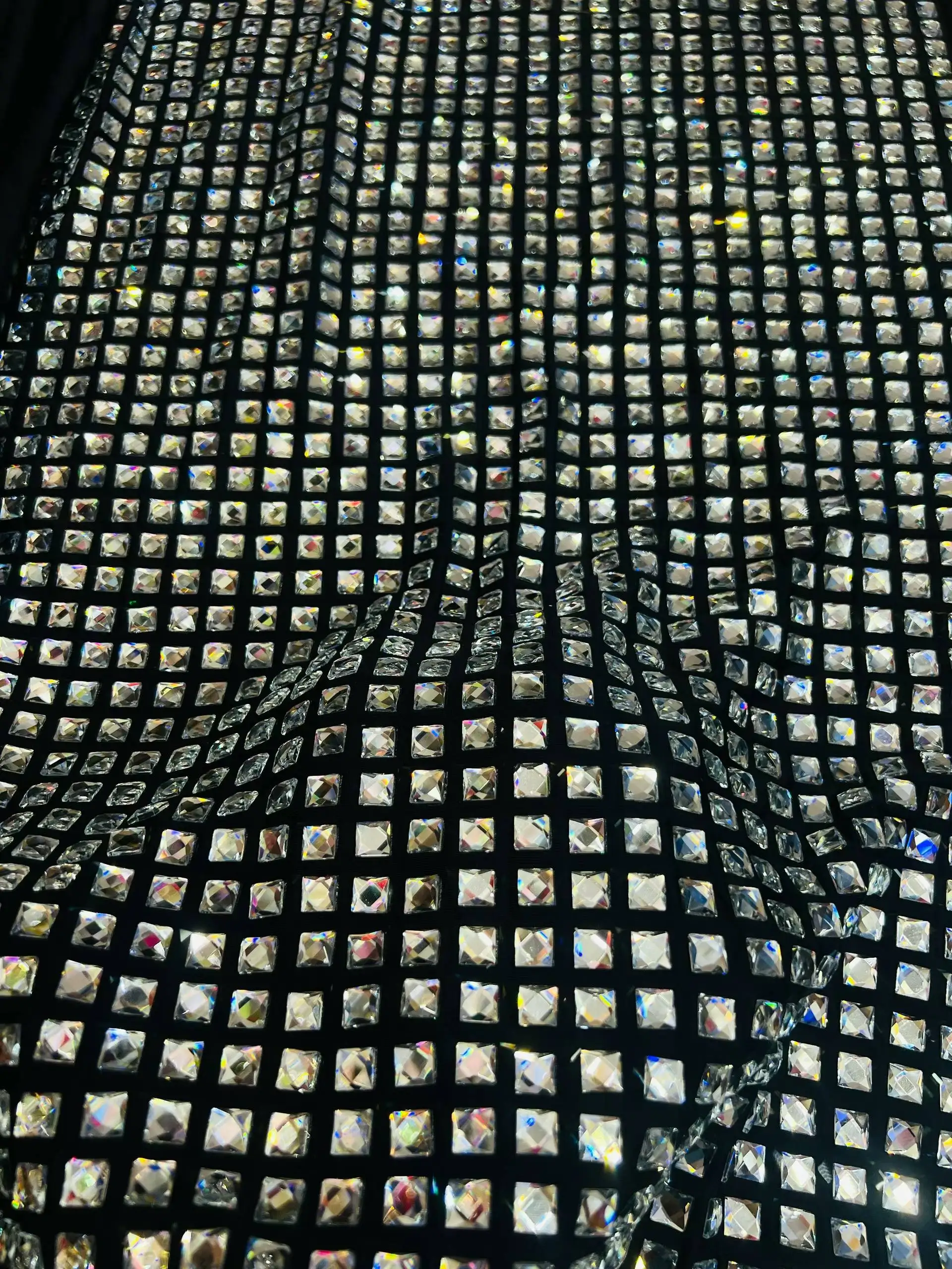 

5 Yard Plastic Rhinestone Elastic Lace Party Dresses Dubai Stones Beaded Lace Fabrics 2026 High Quality Mesh For Women Sewing