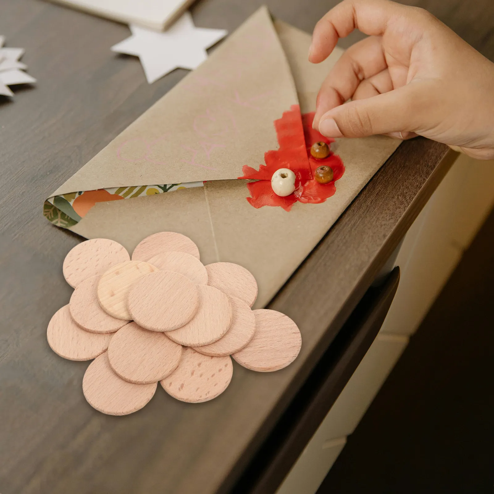 

20Pcs Blank Wood Circles Round Unfinished Wood Cutouts for Crafting Coasters Tokens Game Pieces Hanging Tags Centerpieces Craft