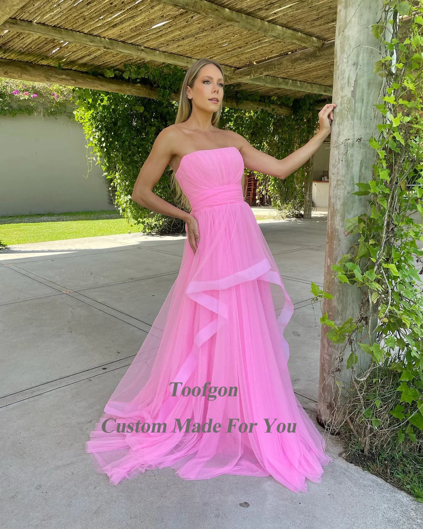 Toofgon-Robe de Soirée Longue Rose en Tulle Doux pour Femme, Tenue de Bal Sans Bretelles, Plissée, à Volants, Longueur au Sol