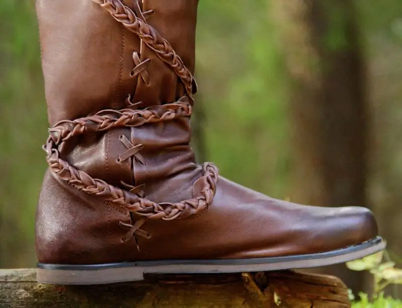 Retro Mittelalterliche Piraten-Cosplay-Stiefel für Männer, Halloween Gothic Bandage Ritterschuhe, Outdoor Geflochtene Schnürstiefel aus PU-Leder bis zur Wadenhöhe – Detail 11