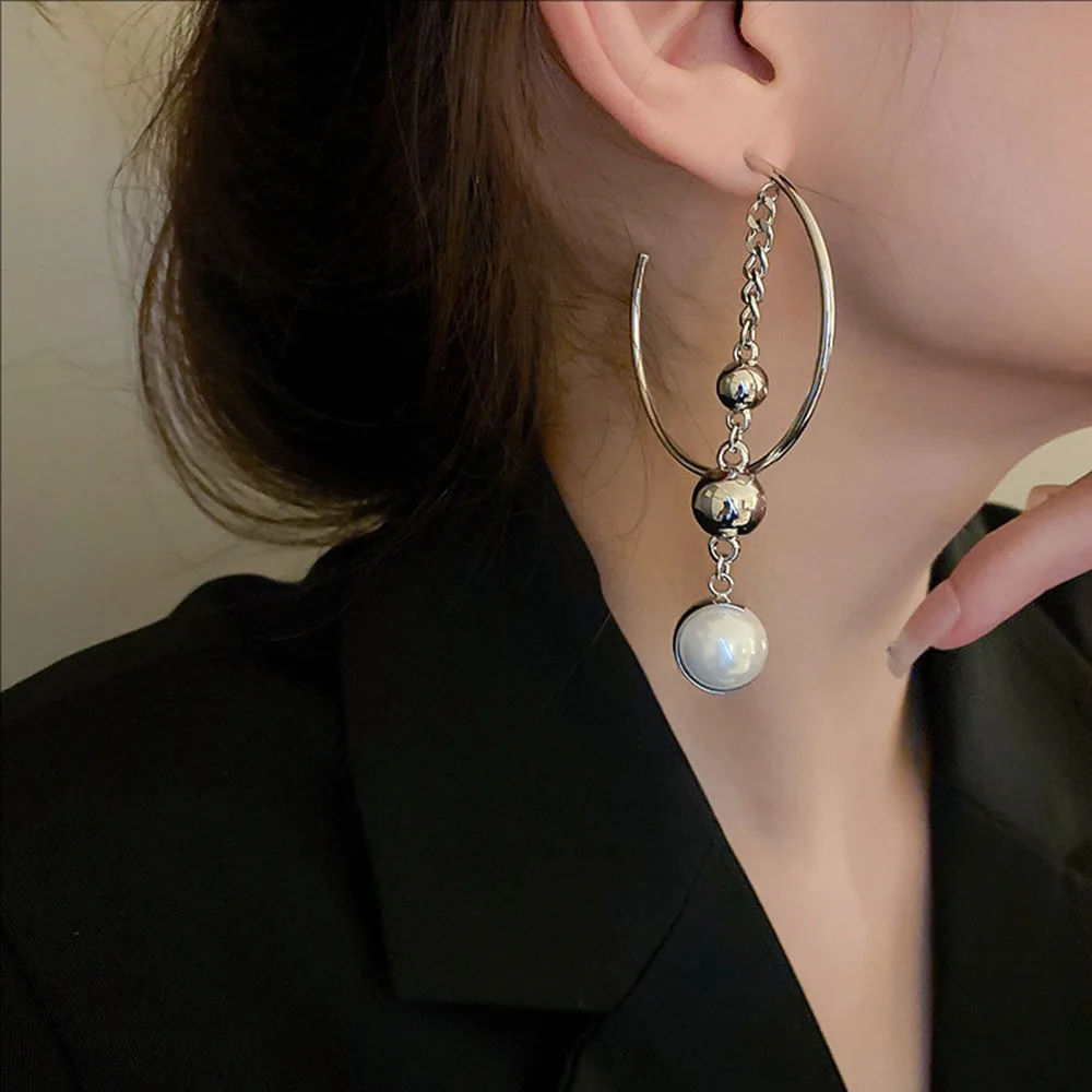 

Silvery Needle Pearl Geometric Chain Earrings ins Cold Style Ear Rings Fashionable And Elegant Jewelry For Women
