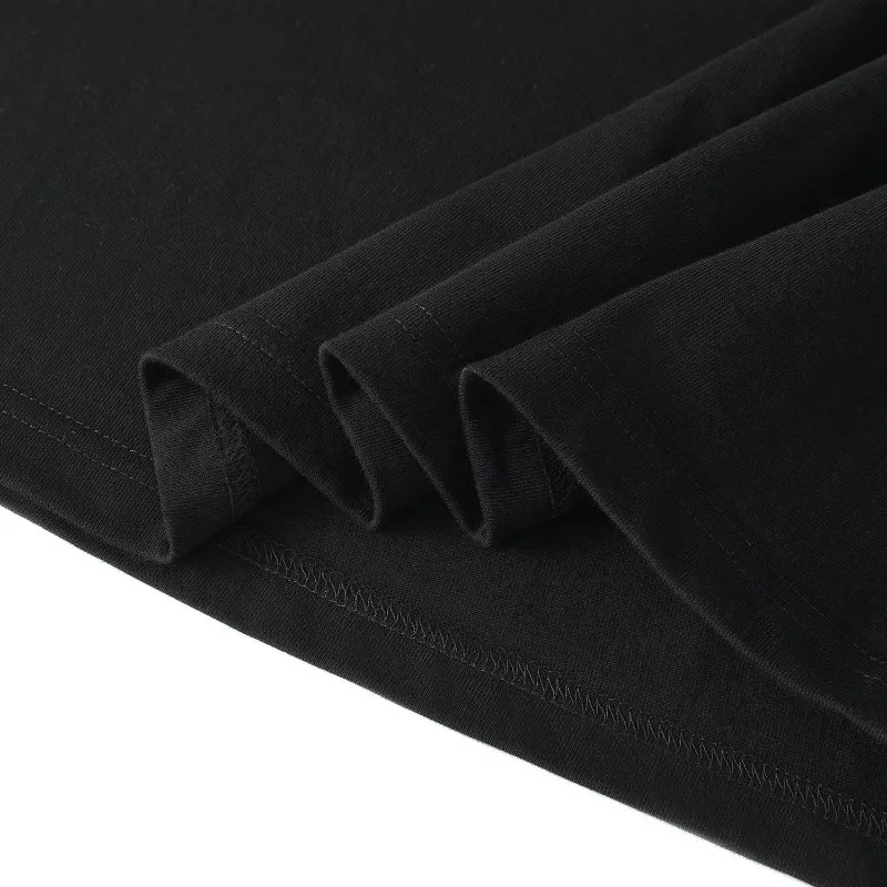 قطعة واحدة مطبوعة قصيرة الأكمام الراقية القطن الثقيل تي شيرت صيف 2025 العصرية جولة الرقبة المطبوعة قصيرة الأكمام