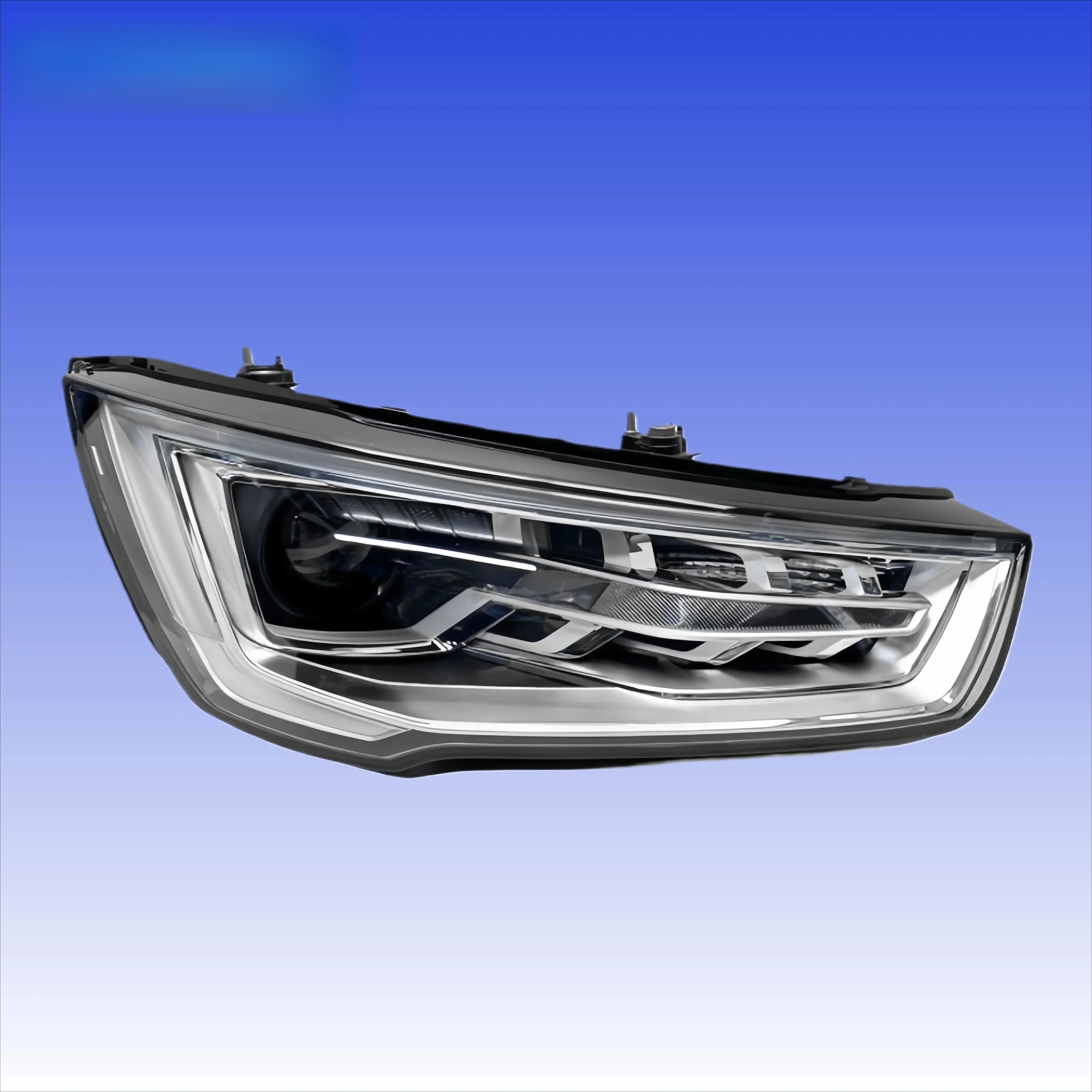 Applicable to  A1 headlights A1 LED headlights, left and right lights 2015-2018 factory direct sales OEM 8XA941043 8XA941044