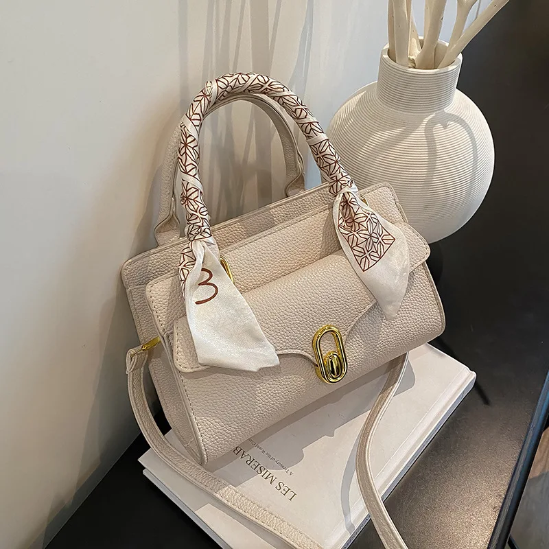 

2025 Early Autumn Commuter Bag, Chic Top Handle Purse for Women, Trendy Shoulder Crossbody, Minimalist Day to Night Tote