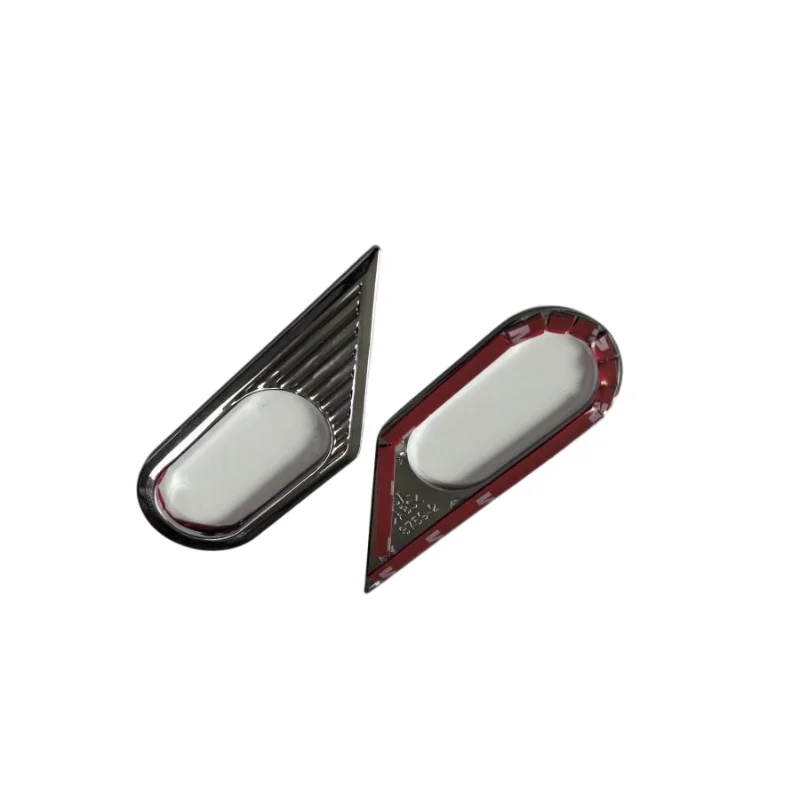 

A PAIR Chrome Side Marker Light Trim For Nissan Tiida / Versa / Latio 2005-2011