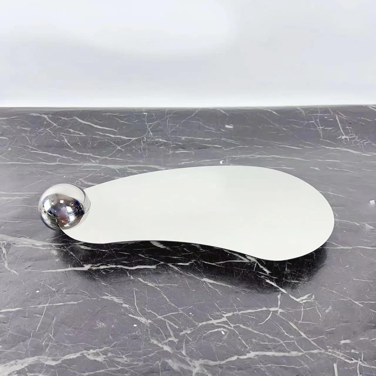 

Modern desktop stainless steel ornaments creative home decoration tray porch tray bathroom storage tray