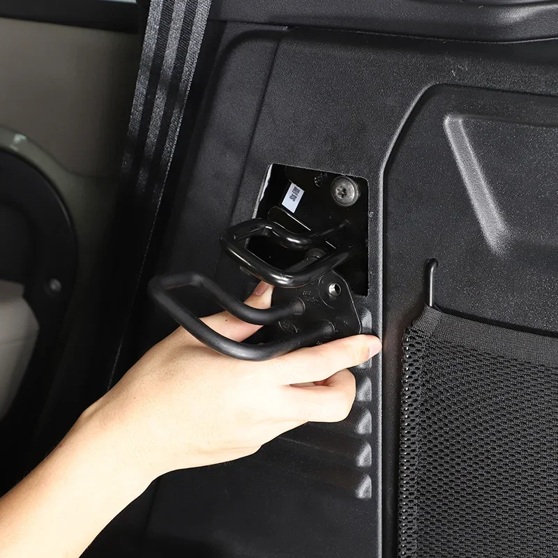 

Для Land Rover Defender 20-22 (110 версия) кронштейн регулировки спинки заднего сиденья Внутренние аксессуары из металлического материала