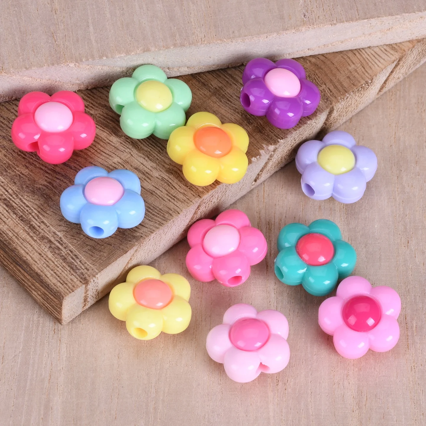 10 Stück Blumenförmige 16mm Acryl-Plastik-Perlen für Schmuckherstellung, DIY-Blumenhandwerk, Zubehör und Perlenmaterial – Detail 1