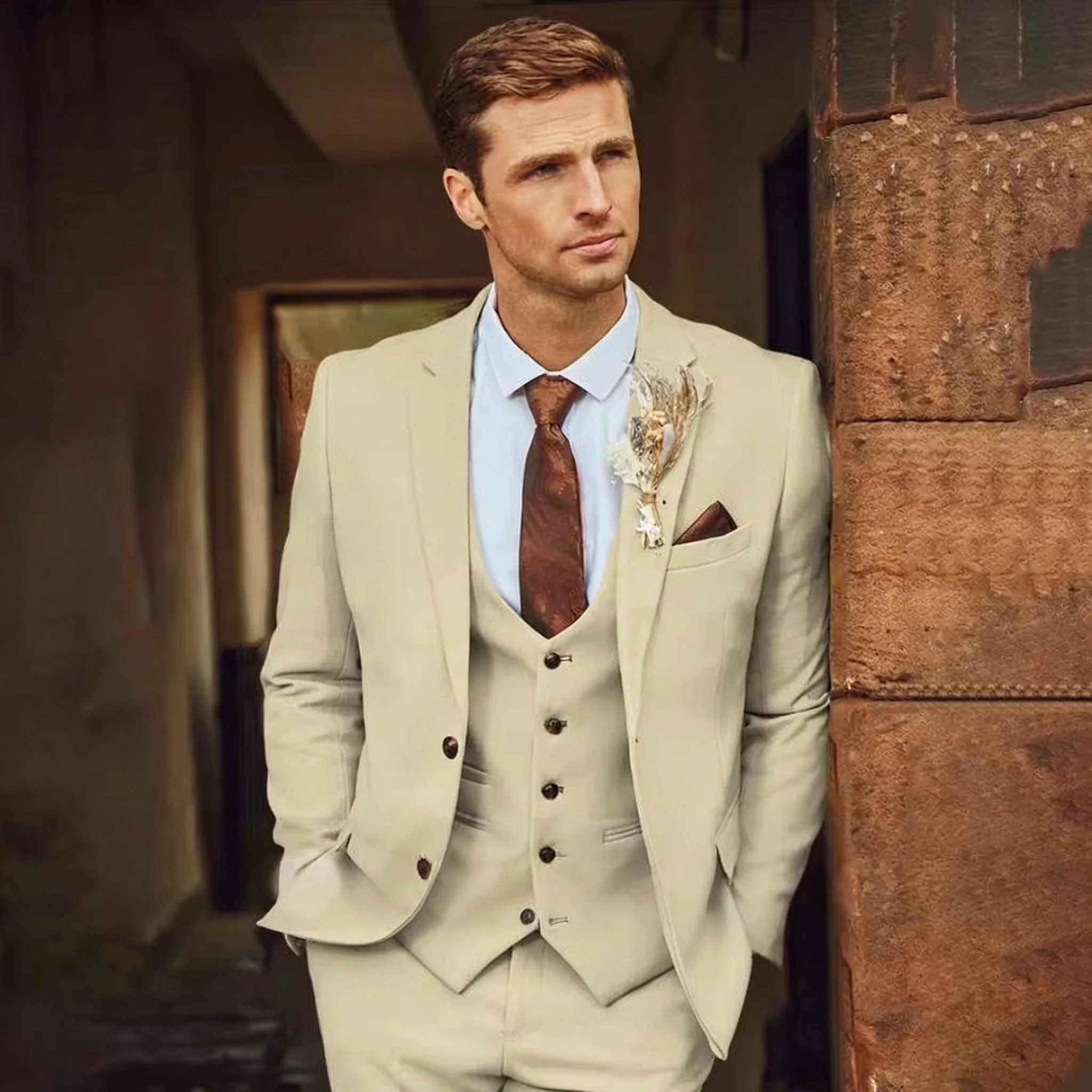 

Элегантный мужской костюм-тройка, облегающий комплект для свадьбы, жениха, классический пиджак цвета хаки, жилет, брюки, мяч, день рождения, индивидуальный смокинг для мальчиков