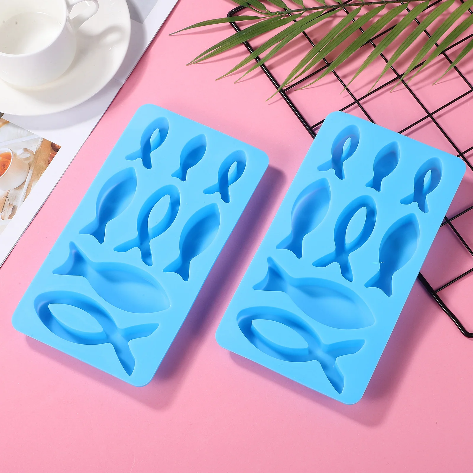 

2Pcs Silicone Mold Fish Shaped 8 Cavity Food Grade Baking Mold for Cake Chocolate Jelly Pudding Soap Ice Cream