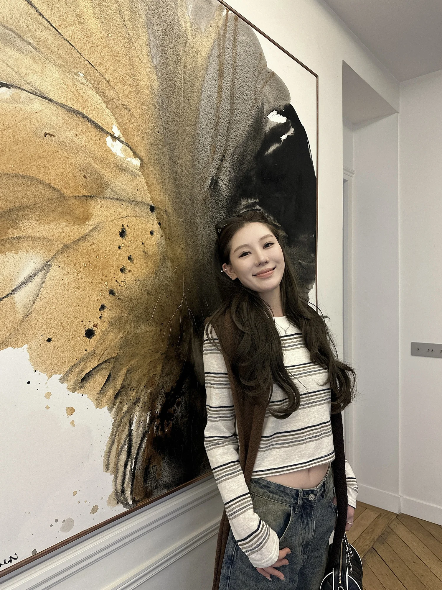 

Женская полосатая футболка с длинным рукавом, новинка ранней осени 2025, легкая, роскошная, повседневная, молодежная, приталенная, для ношения под одеждой, топ