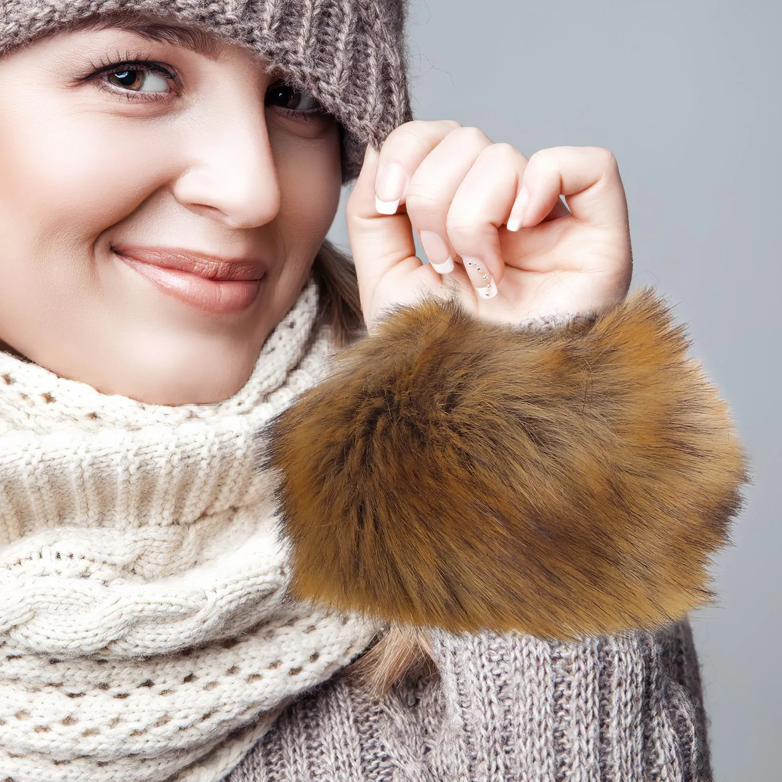 

2 шт. искусственных нарукавников для женщин, ветрозащитные грелки для рук, зимние нарукавники, мягкие и теплые, для активного отдыха, катания на лыжах, пеших прогулок, поездок на работу