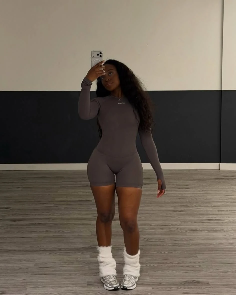 DF L0G0 Women 2 Piece Yoga Tracksuit Long Sleeve Crop Top High Waist Scrunch Butt Biker Shorts Running Gym Fitness All Sports
