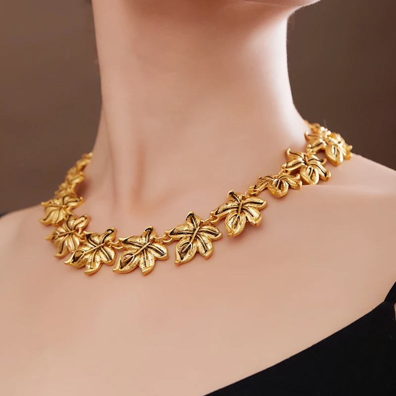 LEWIS SEGAL 18K gold Necklace for Women Independent Girl Fine Jewelry Medieval Classical Style