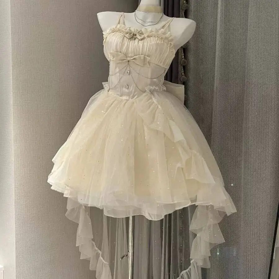 日本のロリータ エレガントなドレス 非対称レイヤードスカート リボンディテール スパゲッティストラップ コルセットデザイン 原宿サブカルチャー パーティー衣装