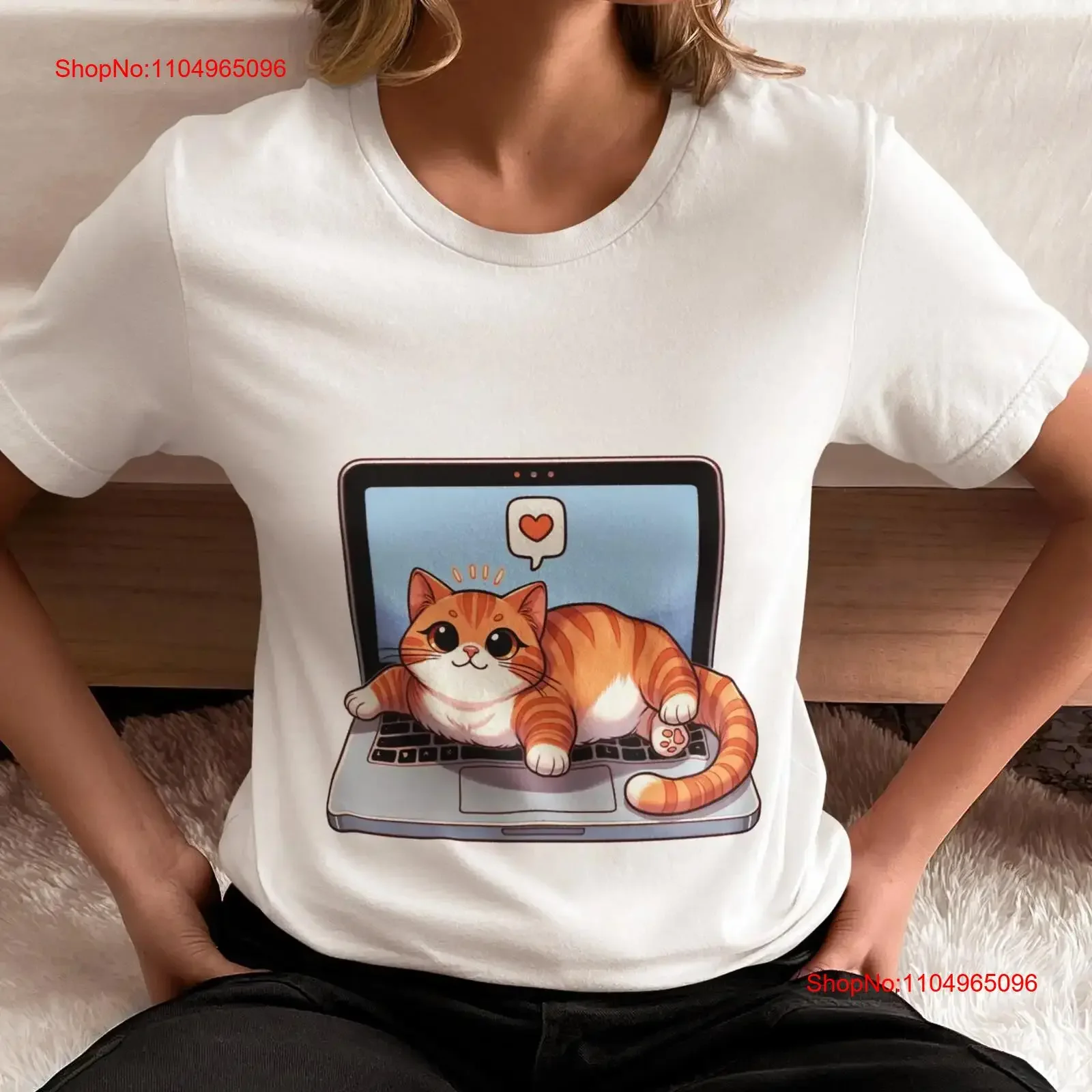 

Cute Cat T Shirt Casual Orange Tabby Laptop Humor Perfect for Lovers and Tech Enthusiasts Idea Her Him vintage Washed homme