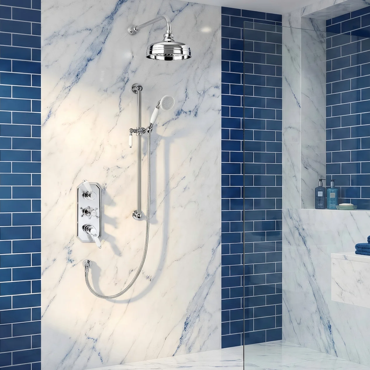 

Латунный золотой душевой набор для ванной комнаты с функцией тропического душа, смеситель для душа и ванны, золотая душевая система