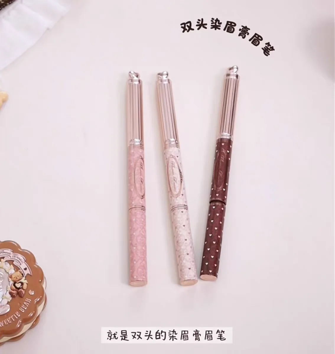 قلم حواجب فلاور نوز ذا سويتي بير مقاوم للماء وطبيعي يدوم طويلاً 2 في 1 قلم حواجب مكياج عيون