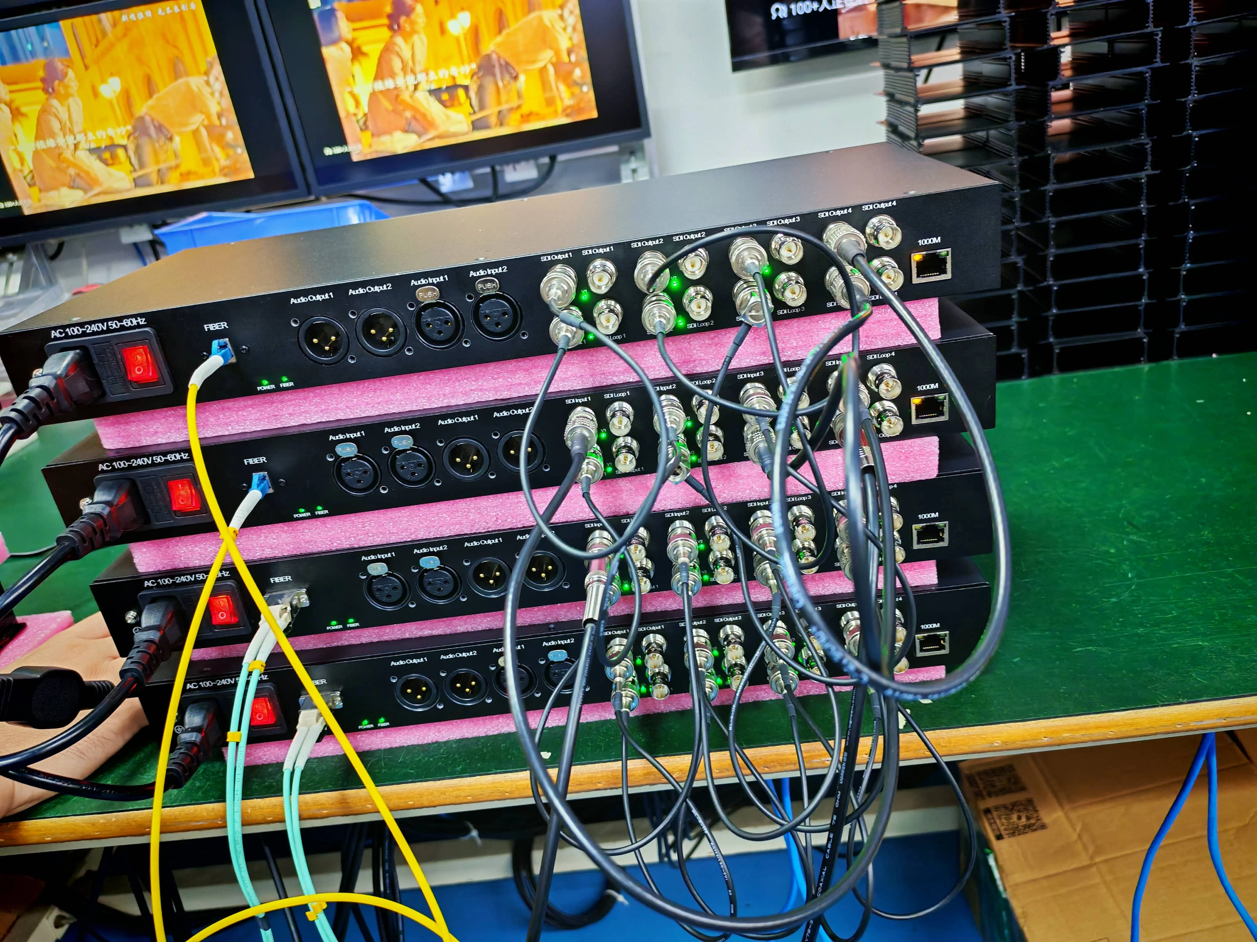 

4 Channels Bidi 3G-SDI Single-Mode LC Fiber Converter+ 2x Bidi XLR Audio + 1CH 1000M Network
