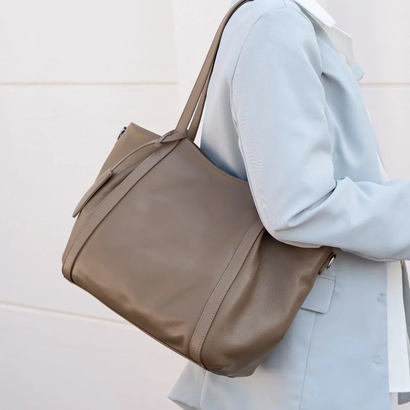 High-End Light Luxury Genuine Leather Women Tote Bag Solid Color Large Capacity Casual Shoulder Crossbody Handbag Ladies Bag