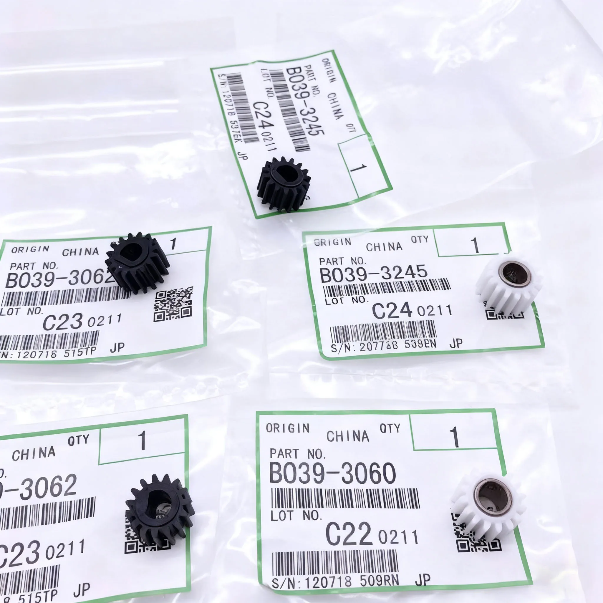 

1Set Developer Gear for Ricoh 1812 1911 1610 1015 2018 1801 1800 2015