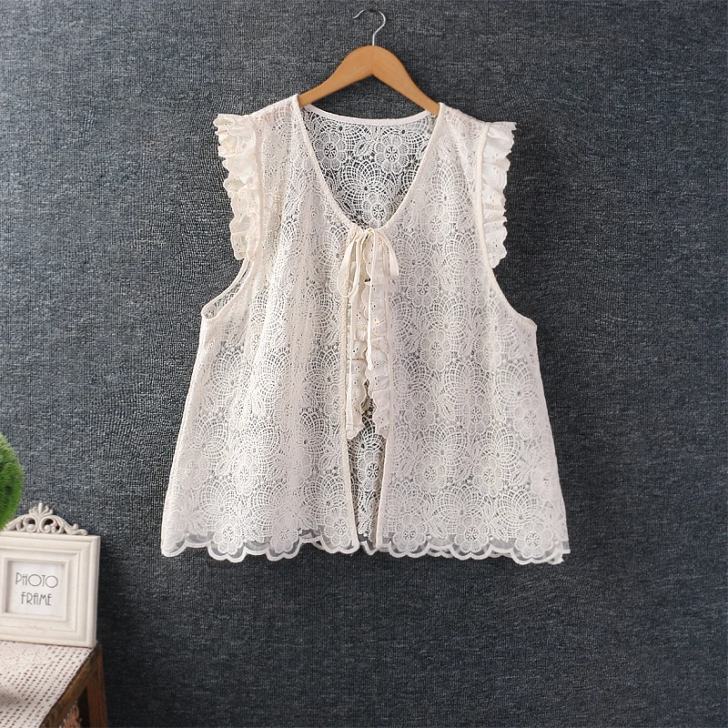 

Японский сладкий жилет с вышивкой Mori Girl, верхняя одежда, женские летние новые повседневные топы на бретелях с круглым вырезом и летящими рукавами на шнуровке