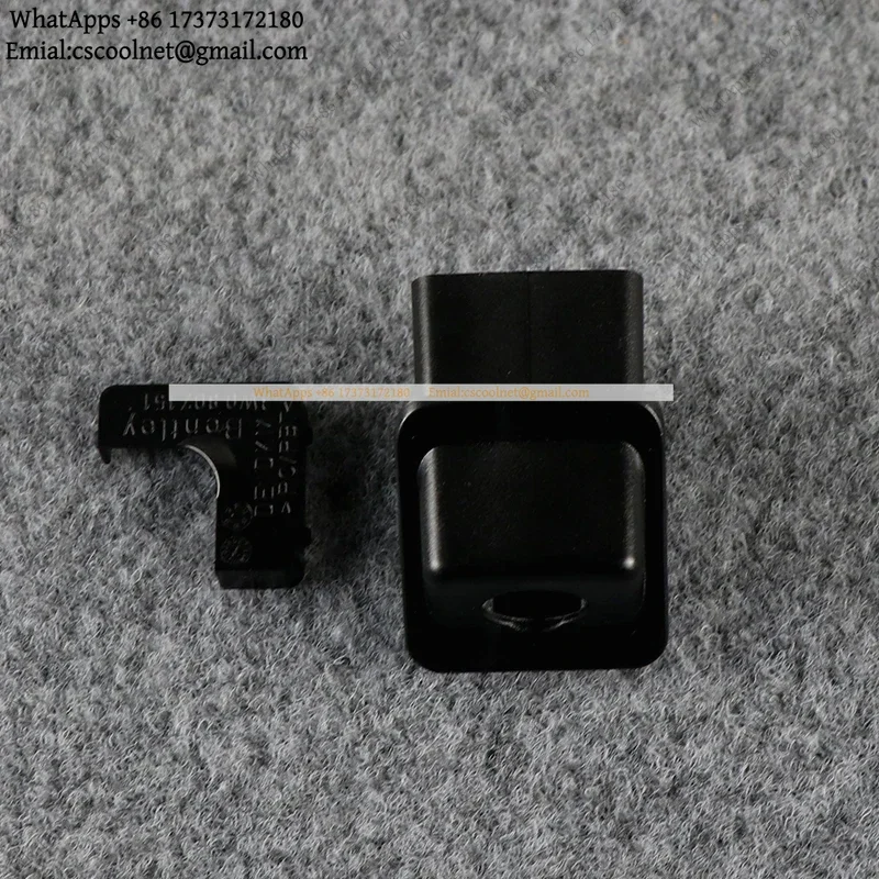 Rear View Camera Bracket Support 3W0807210B For VW Audi Skoda Seat