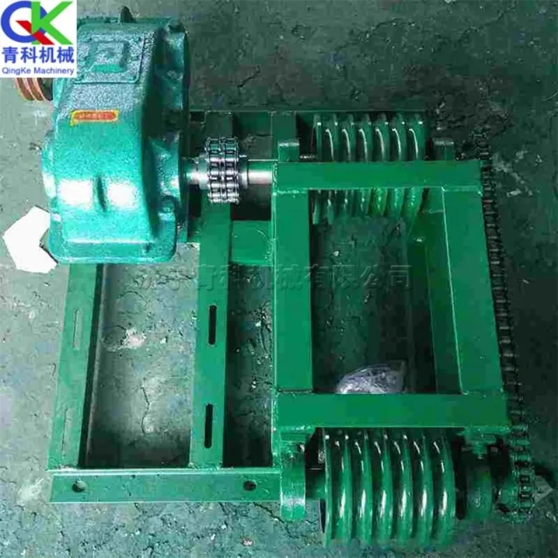 نوع جديد آلة تنظيف دنغ البقر معدات معالجة السماد الدواجن