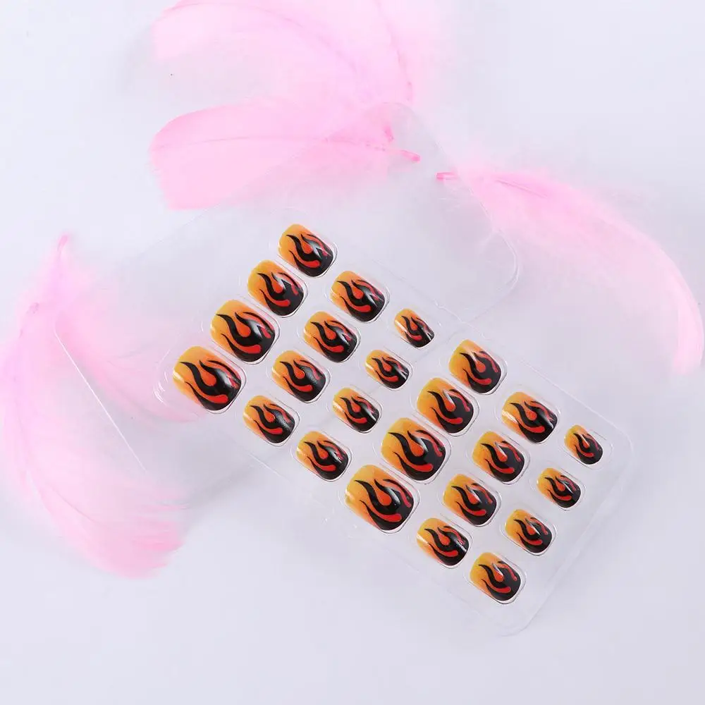 เล็บปลอมลายการ์ตูนเด็ก ลายพังก์ ลายใยแมงมุม สำหรับฮาโลวีน ติดง่าย ตกแต่งเล็บ