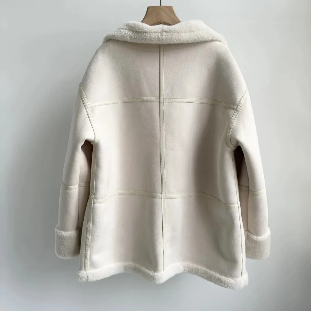 سترة شتوية عصرية فاخرة من الصوف بالكامل وطية صدر كبيرة من صوف الضأن الصناعي معطف دافئ سميك
