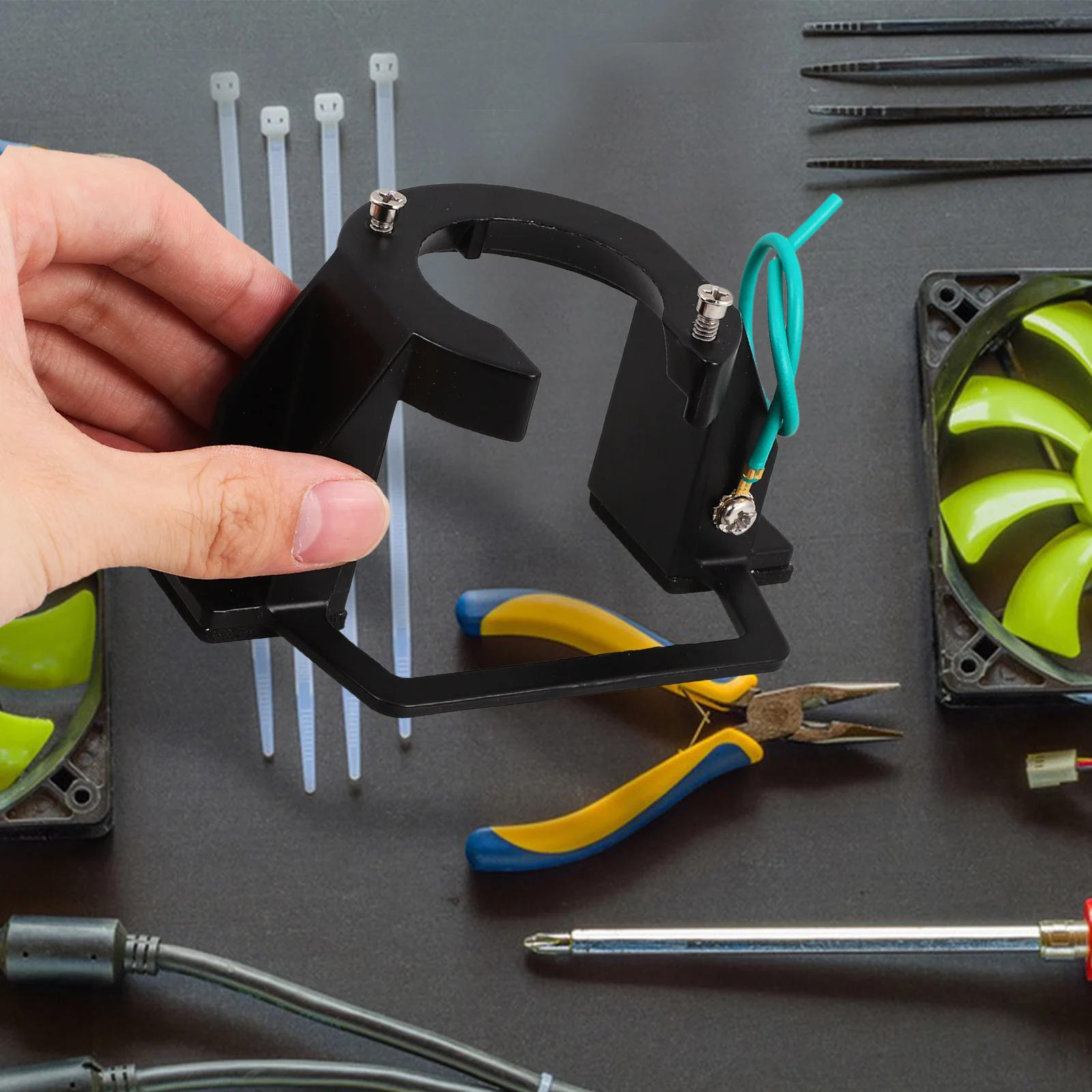 

Монтажный кронштейн для потолочного вентилятора Монтажный комплект Железный соборный навес Светильник Легкий универсальный прецизионный адаптируемый