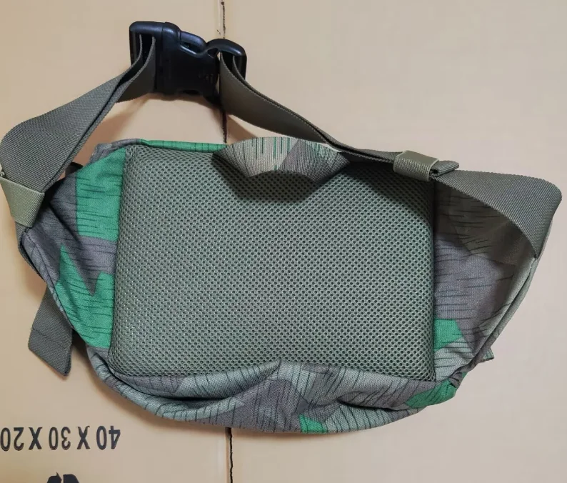 German Splitter Camouflage Waist Bag Man Outdoor Green view 2