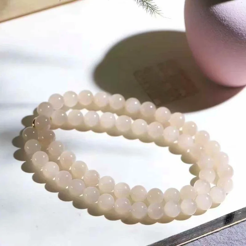 

Natural Hetian Jade Qinghai Old Material Pink Bottom Eye Necklace With Certificate