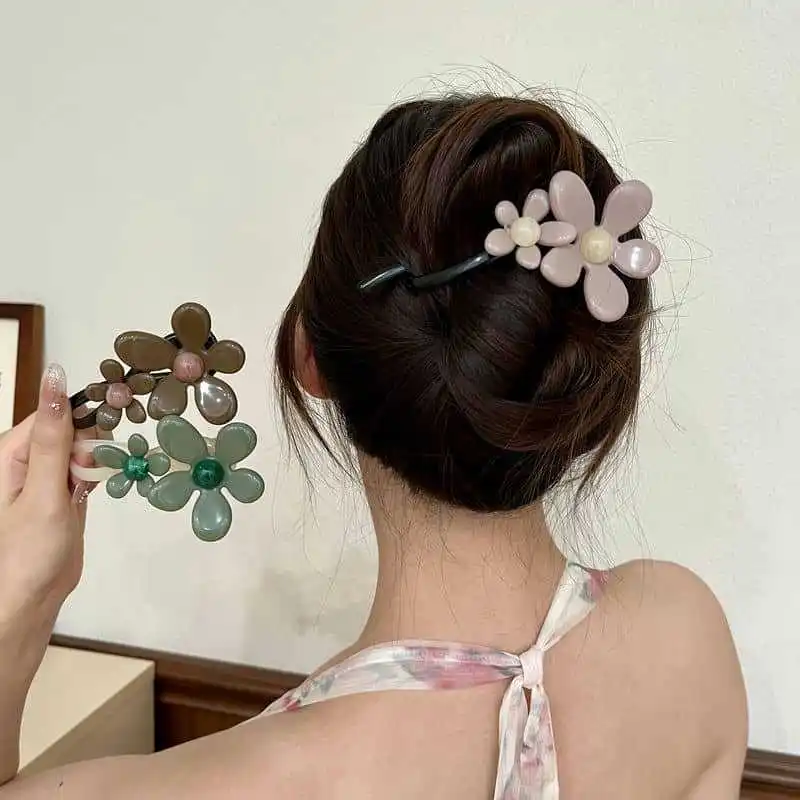 Elegant Big Pearl Hairpin for Women Simple Solid Color Plastic One Word Twist Clip Hairpin Shark Clip Headwear Hair Accessorie