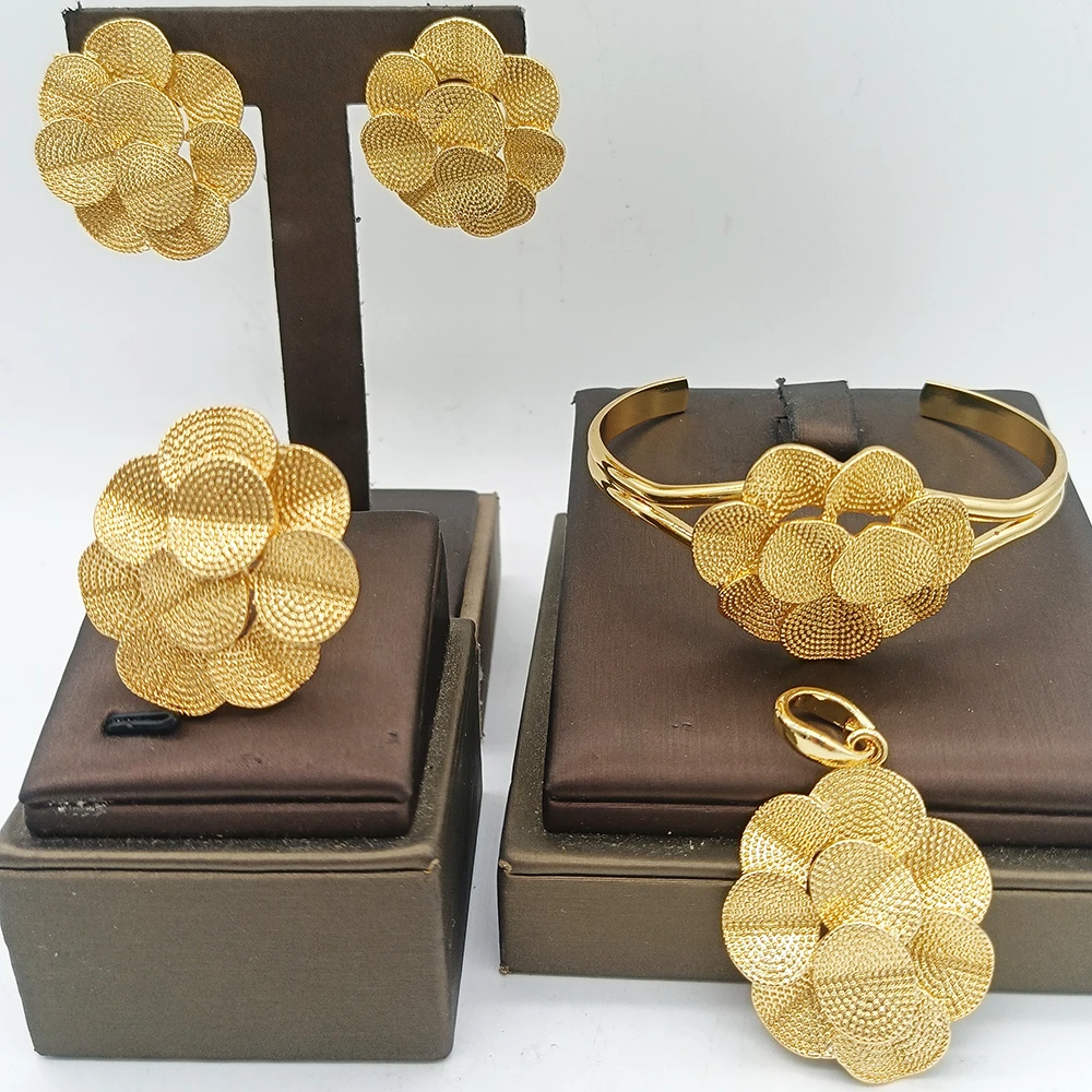 YM Gold Farbe Schmuck Sets für Frauen Braut Luxus Afrikanische Karte Anhänger Ohrringe Manschette Armreifen Einstellbare Ring Hochzeit Ornament Geschenke 5