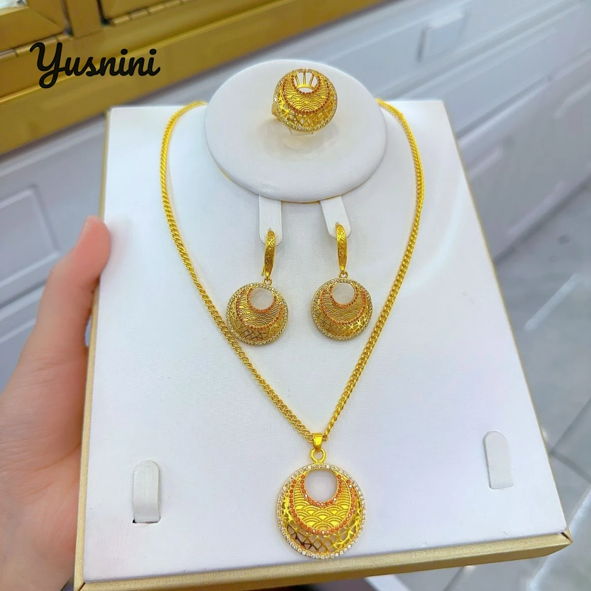 

Новое французское 24-каратное позолоченное ожерелье, серьги, кольца, комплект ювелирных украшений для свадебной помолвки для влюбленных DD10709