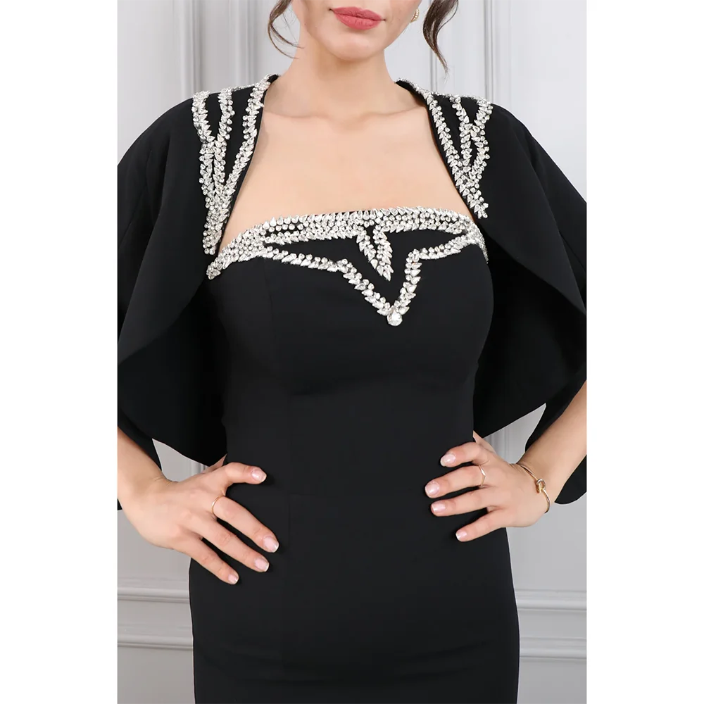 Abiti da sera lunghi personalizzati Abiti da ballo eleganti per occasioni formali Abiti da ballo lunghi fino al pavimento con perline dritte in cristallo 2025