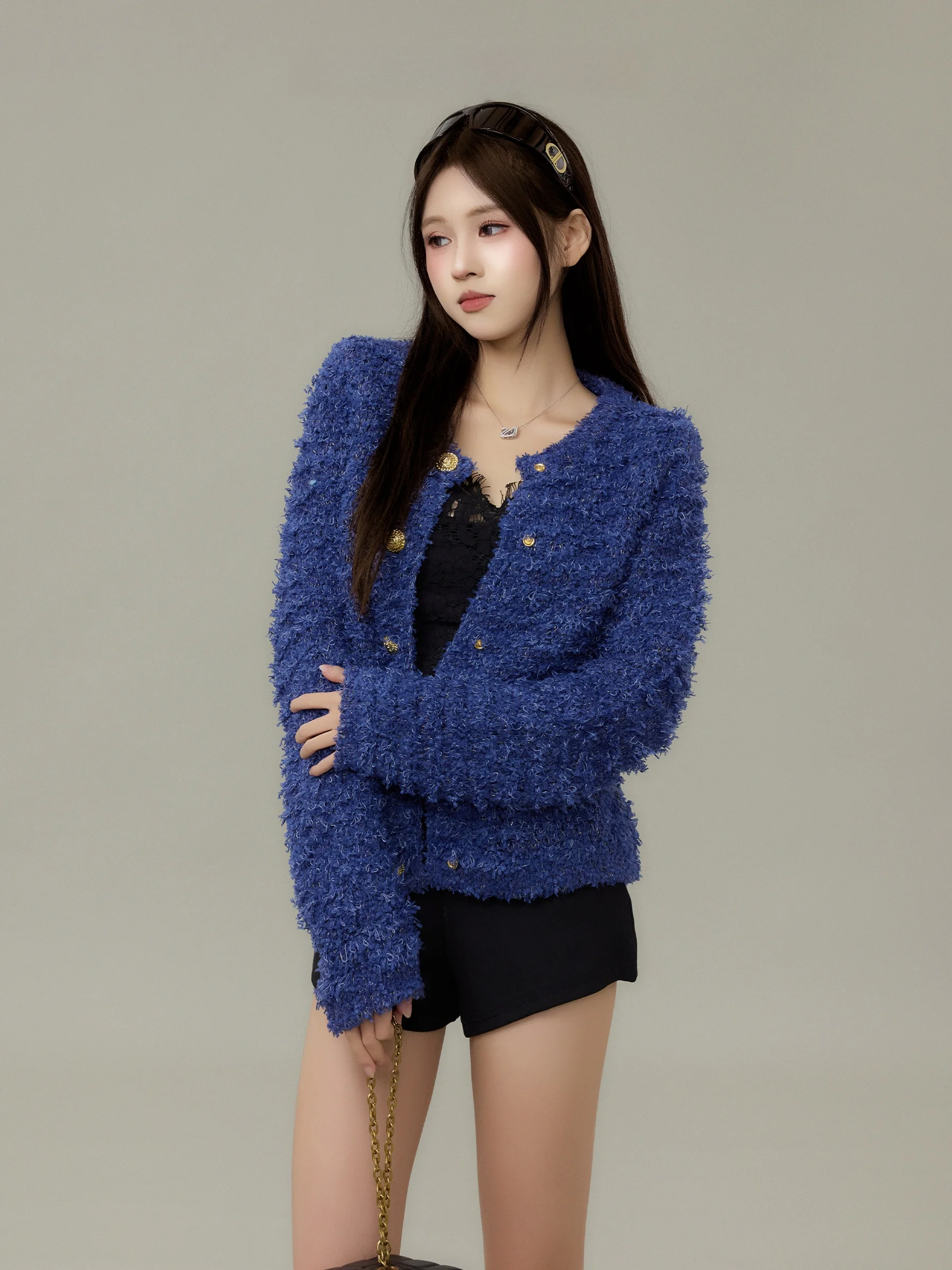 

Вязаная верхняя одежда для женщин: роскошная, мягкая, премиальная на ощупь, с пуговицами, прямого кроя, модная модель от Little P Cloth