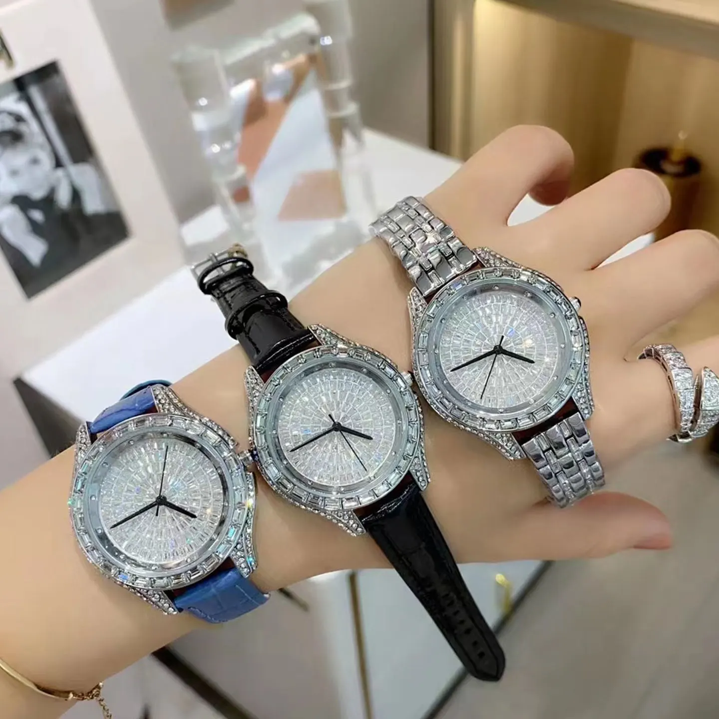 

Luxury Full Diamond Belt Quartz Women's Watch with High-end Feel, Waterproof Stainless Steel Watch, Women's Business Clock