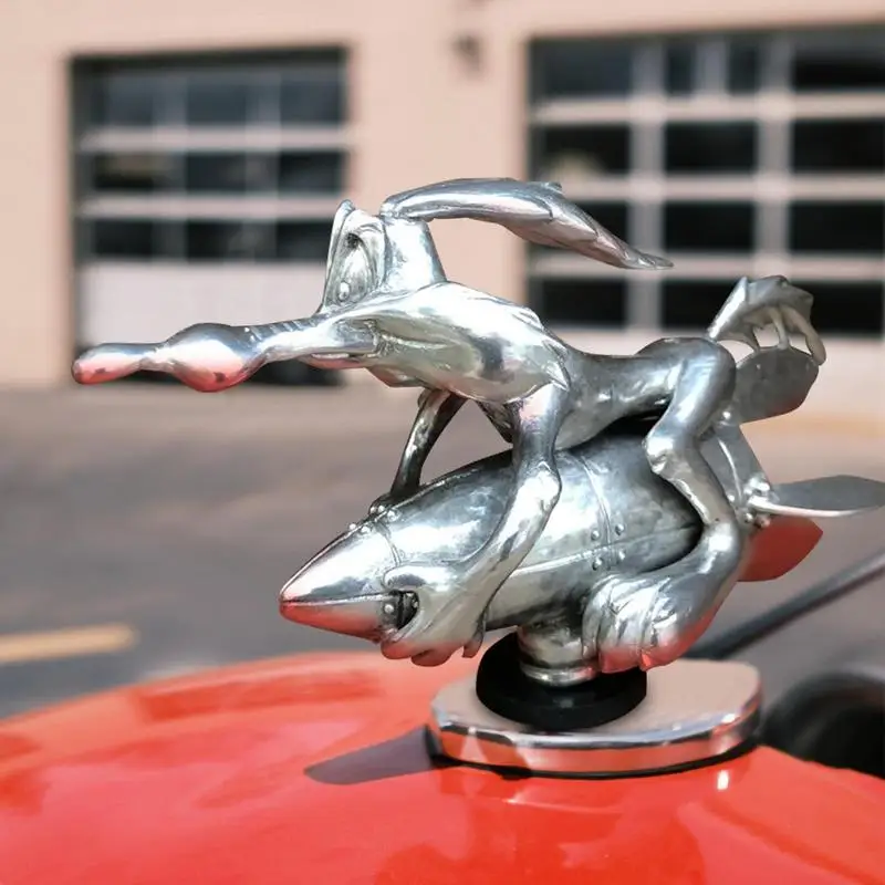 Auto Hood Ornament Cartoon Coyote Rocket Gunner Car Hood Decoration 3D Emblem Sticker Badge Bonnet Car Decoration Wile E Coyote