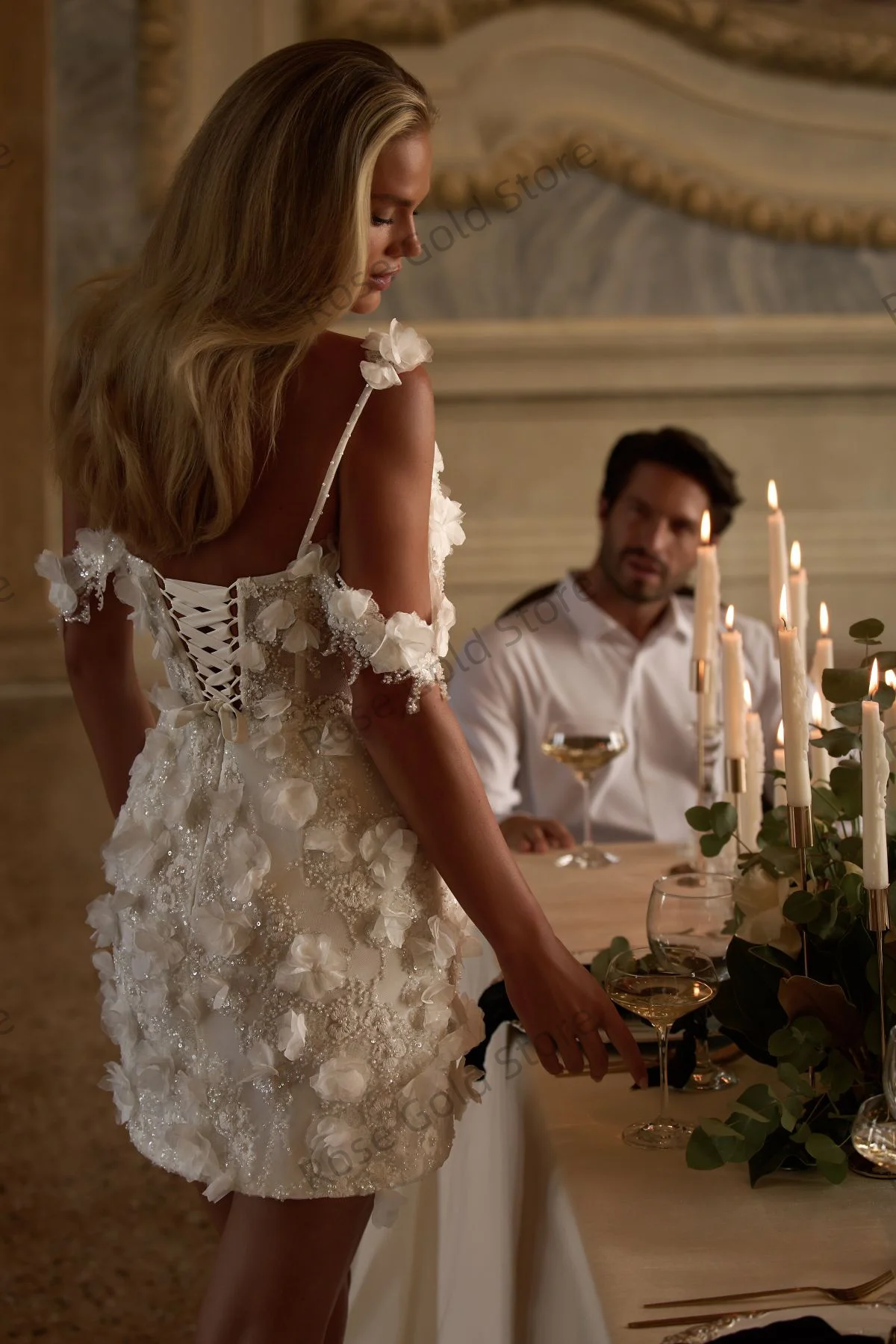 فستان زفاف وردي رائع فاخر على شكل قلب عالي منخفض رداء de Soiree مع زهور مزين بفساتين الزفاف الرسمية المخصصة