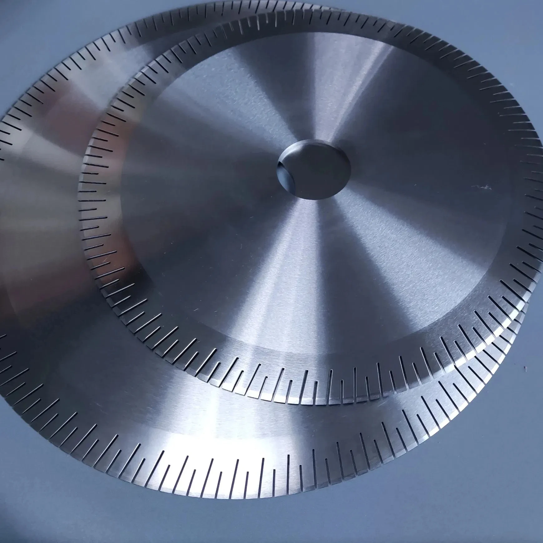 

Stainless steel decorative plate Diameter:100mm inner hole:20mm thickness:2mm 360 degree dial plate Stainless steel disc