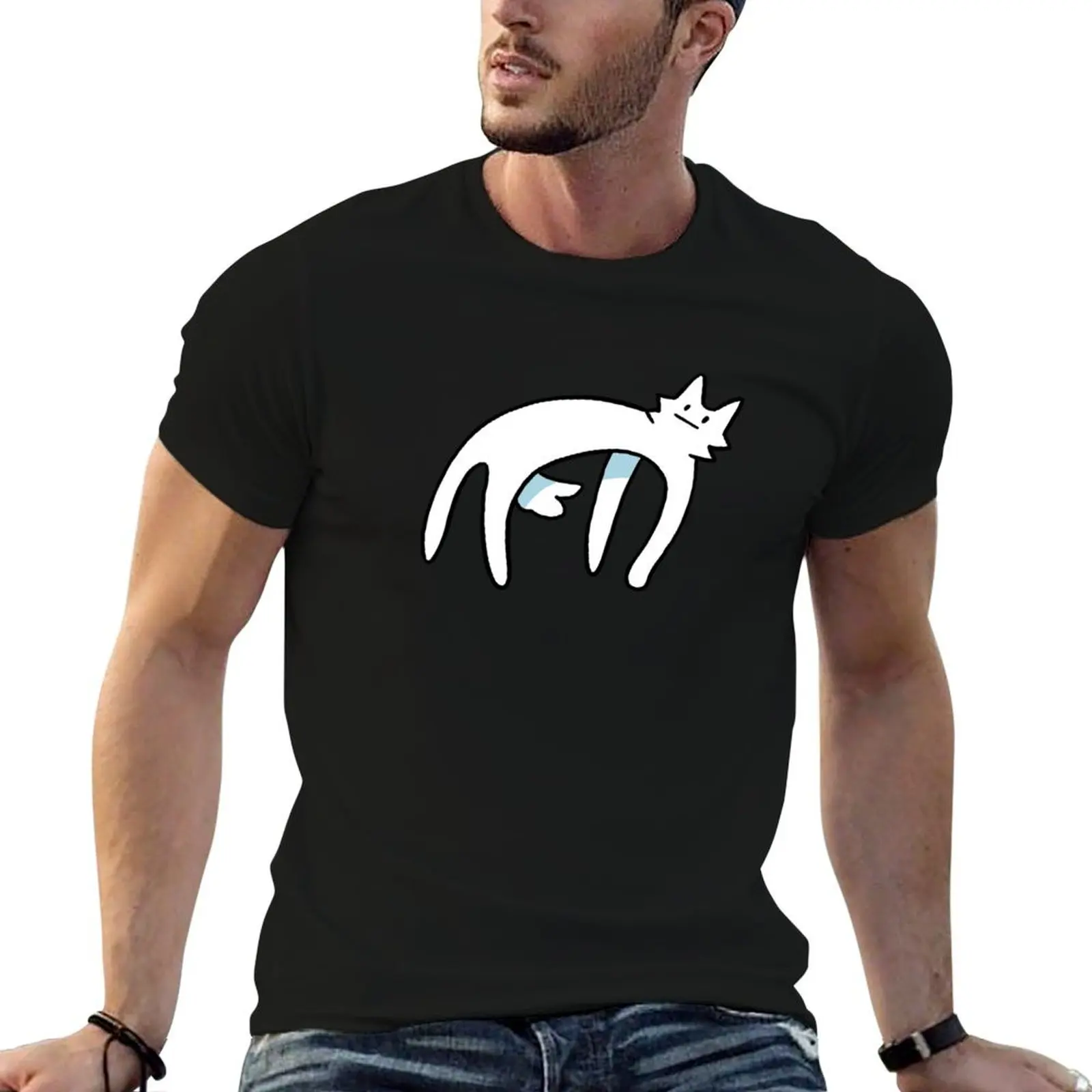 Wonky Backward Bending Cat T-Shirt Lightweight Sport Basic T-Shirt
