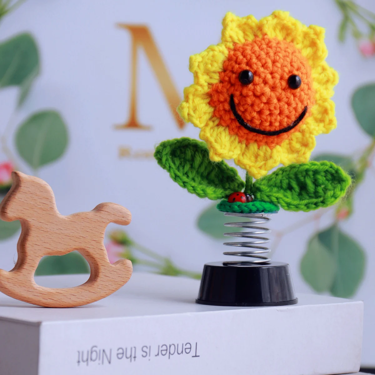 Decoración de salpicadero automotriz con forma de girasol con cabeza oscilante, mini accesorios de coche, flor de Margarita de girasol, vacaciones, pequeños regalos