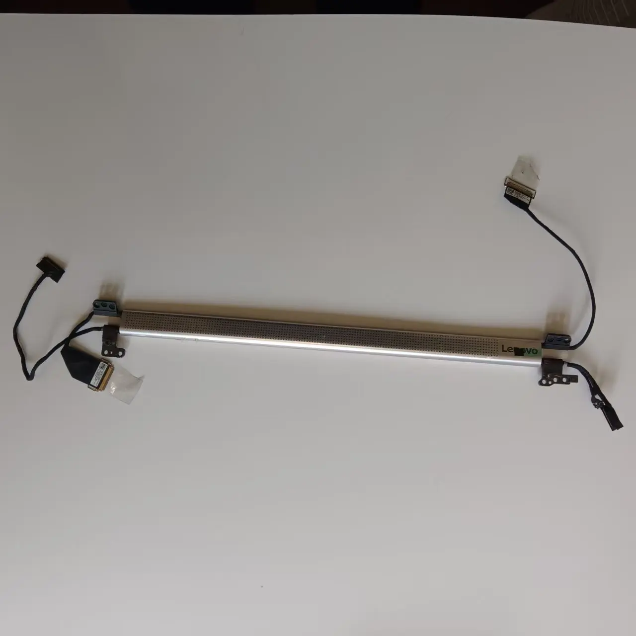 

For ideapad Yoga 9-14ITL5 screen shaft, screen cable, cover FHD 5H50S28977 bead