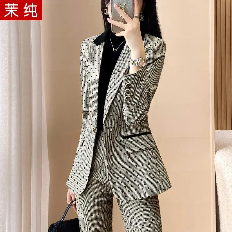 4-G1  Fashion suit for women, stylish and fashionable black and white houndstoot-piece suit, high-end light luxury women\'s c