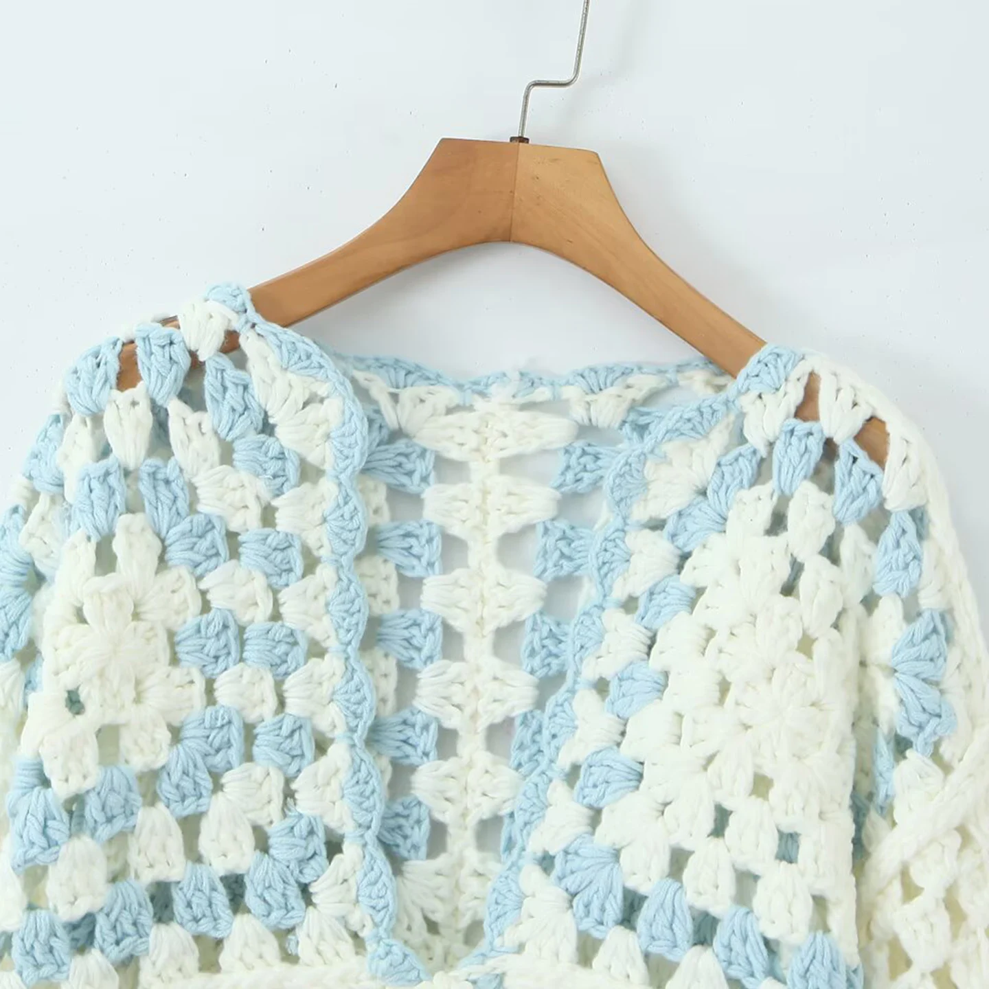 เสื้อไหมพรมแฮนด์เมด 2025 คอลเลคชั่นฤดูใบไม้ร่วง ดีไซน์ใหม่สำหรับผู้หญิง แฟชั่นอเนกประสงค์ ลายแม่ลูก ถักทออย่างประณีต เหมาะสำหรับใส่ไปทำงาน สไตล์เรียบหรู...