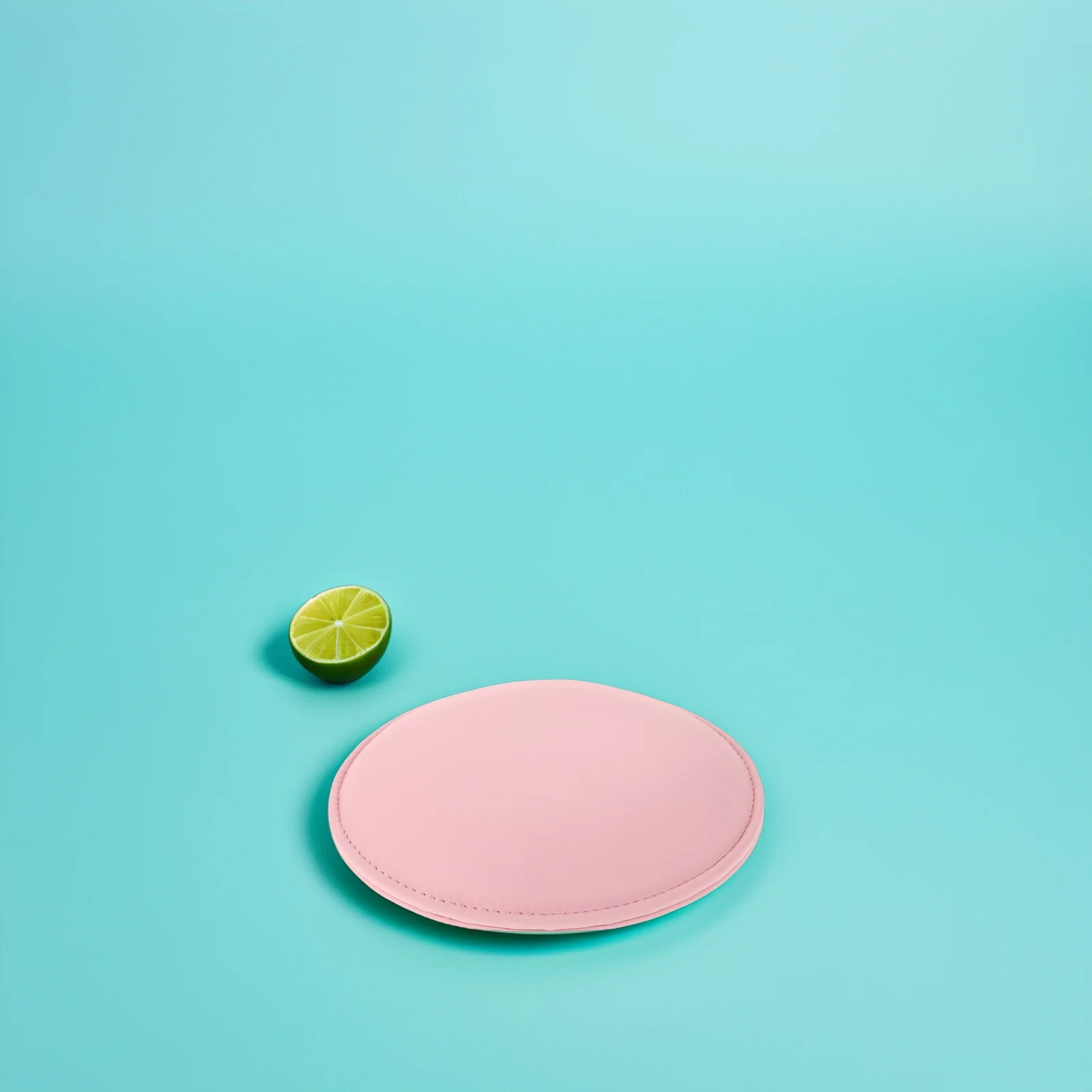 

Nail Art Pillow Elbow Cushion Pu Soft Anti Slip Manicure Hand Rest For Salon Table Arm Support Desk Nail Supplies