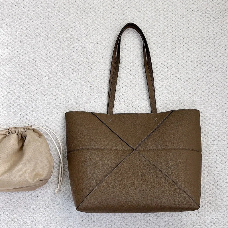 

Новая сумка из коровьей кожи с геометрическим принтом, складная сумка-тоут, большая вместимость, модная сумка через плечо, роскошная высококачественная сумка для женщин